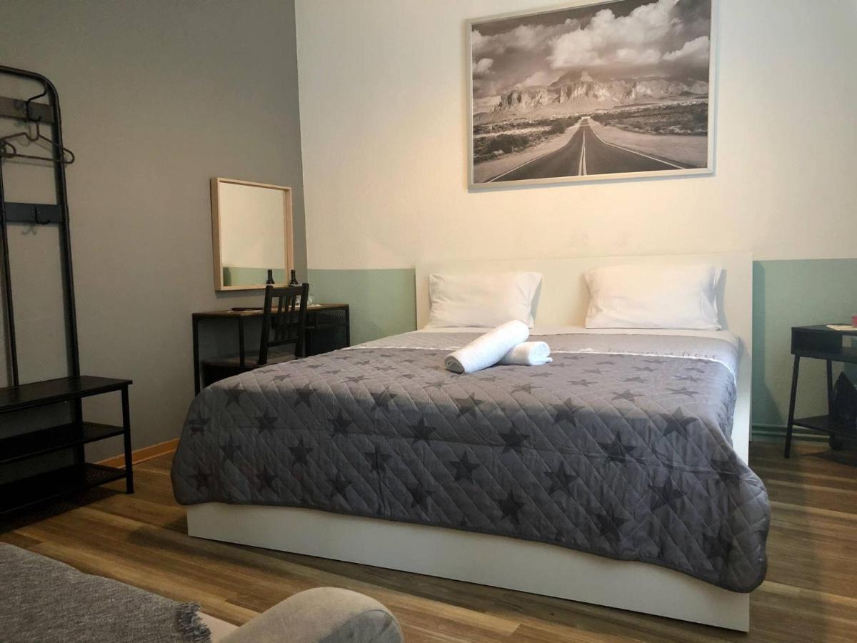 Affittacamere Hotelroom In N13 Prenzlauer Berg New Berlino